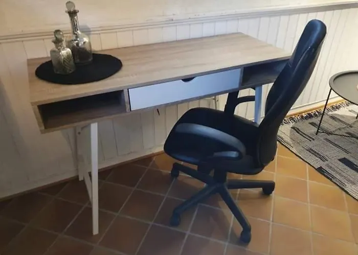 Koselig Rom Med Stue I Sentrum * Bodø